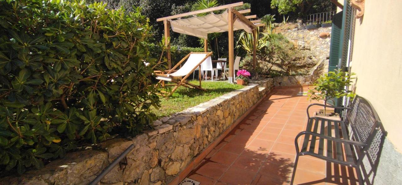 Casa Vacanze Luna Porto Venere Esterno foto