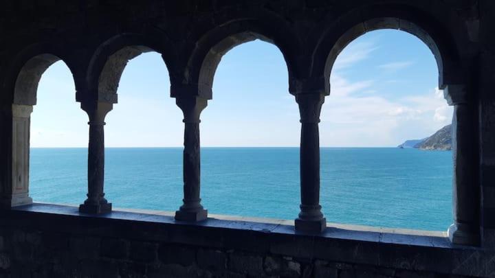 Casa Vacanze Luna Porto Venere Esterno foto